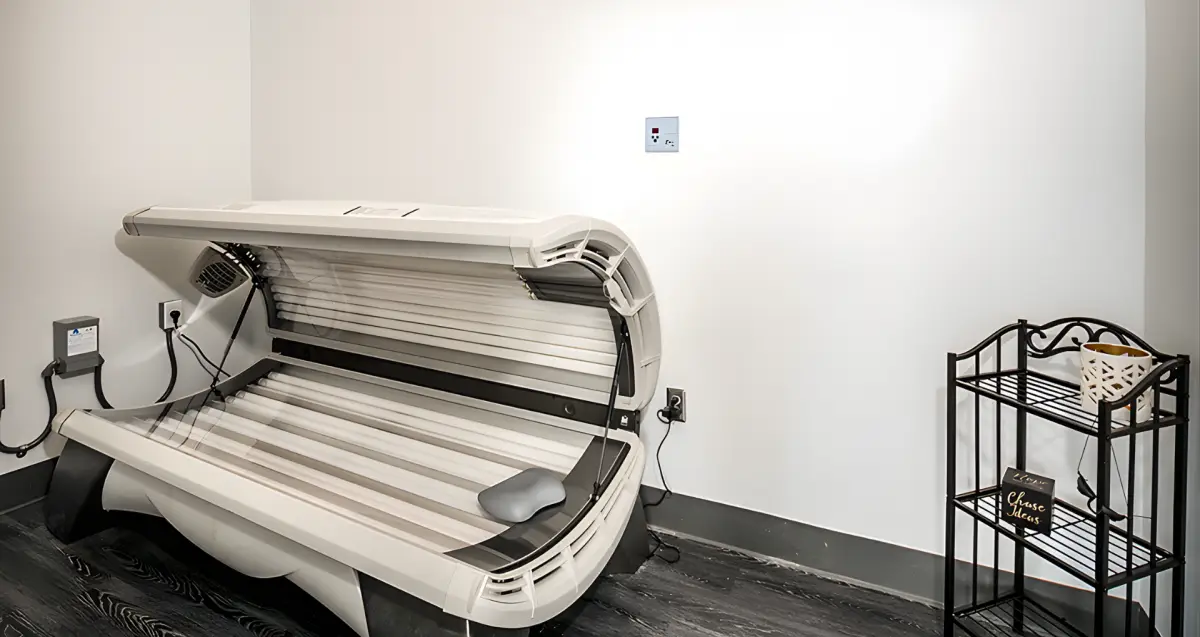 Free tanning at The Nine at Memphis, apartments near University of Memphis